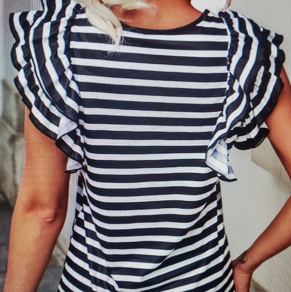 Stripe navy blue tee